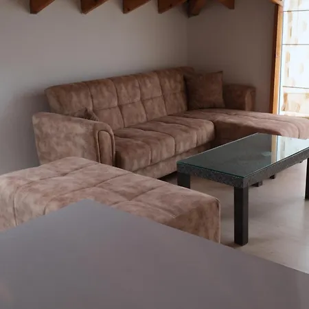 Your Charming Sea View Penthouse In Apartment Cesme